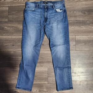 Men's Size 40 Michael Kors Grant Classic Fit Blue Straight Leg Jeans